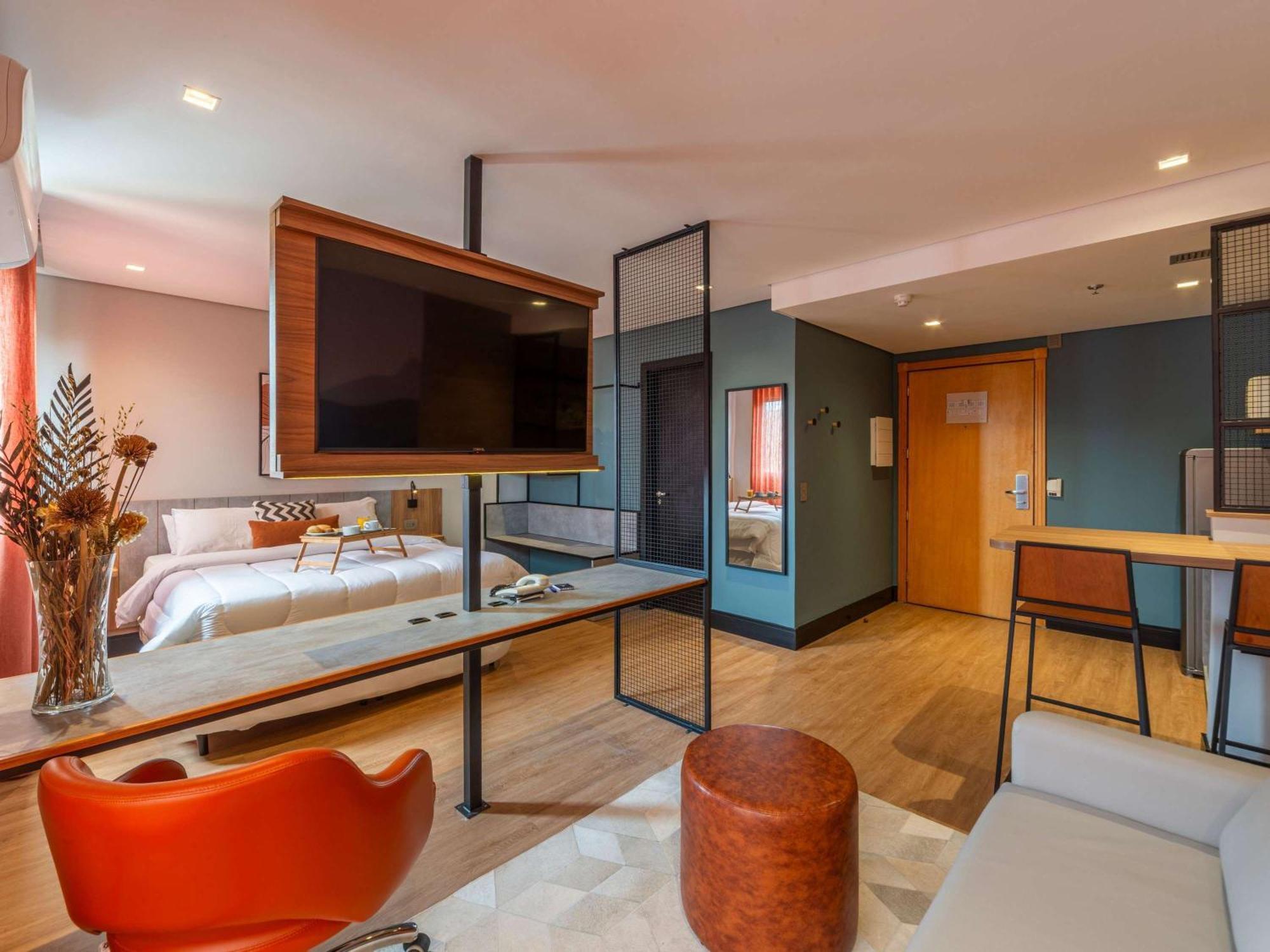 Hotel Manhattan By Mercure Porto Alegre